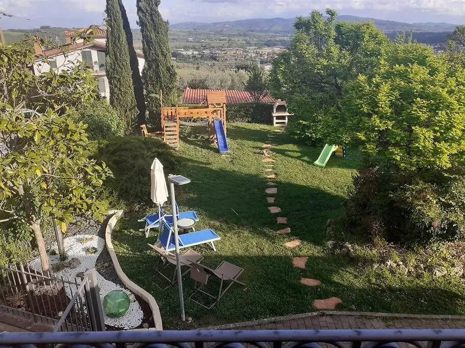 Camera Privata In Villa Con Ingresso Indipendente E Grande Giardino Perugia