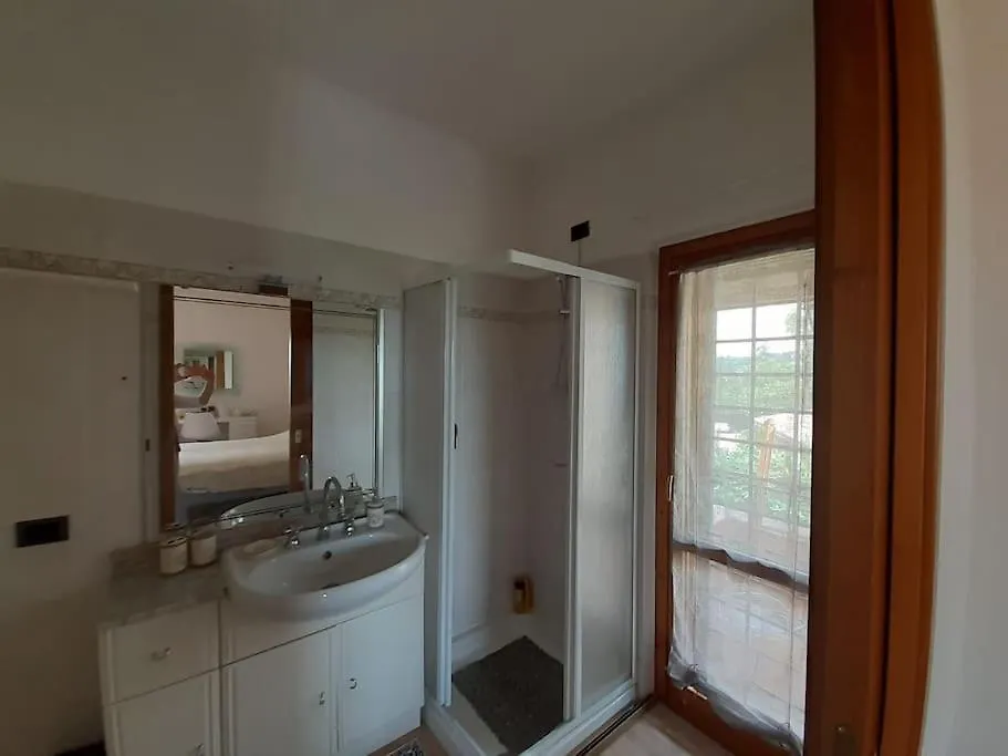 Camera Privata In Villa Con Ingresso Indipendente E Grande Giardino Perugia Guest house
